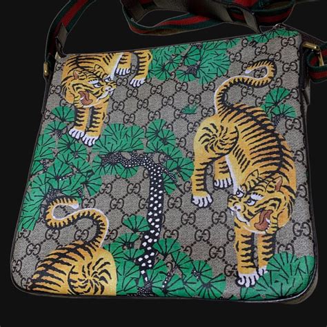 Gucci グッチ ベンガルタイガー Ggスプリーム ショルダーバッグ メッセンジャーバッグその他｜売買されたオークション情報、yahoo