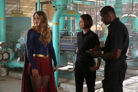 Supergirl Fall Finale Synopsis Teases Kara Fighting Astra Actor Talks