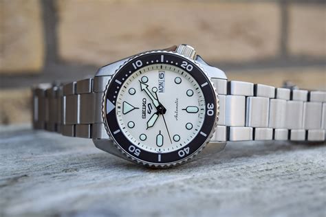 Hands On With The Seiko 5 Sports Skx Series 38mm Collection