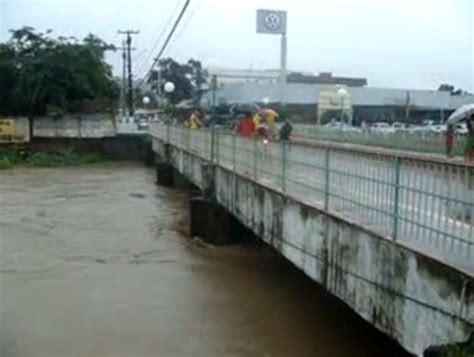 PE em foco Timbaúba sofre as fortes chuvas