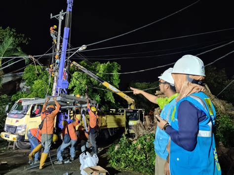 PLN Utamakan Keselamatan Warga Dan Pulihkan Pasokan Listrik JATENGPOS