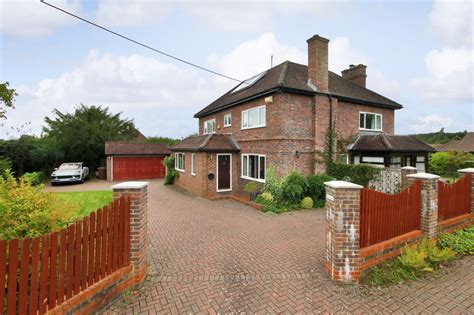 3 Bed House In Uckfield Tn22 2hj Price £750 000 Ref 81db3e9c 8496