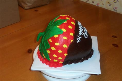 Chocolate Dipped Strawberry Cake — Birthday Cakes Chocolate Dipped