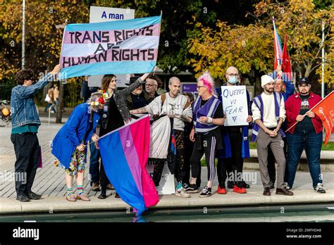 Los Manifestantes Del Proyecto De Ley Anti Trans Son Encubiertos Por