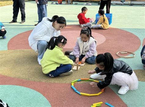 伴日相约 ，幼见成长——妙西镇中心幼儿园开展家长开放日活动