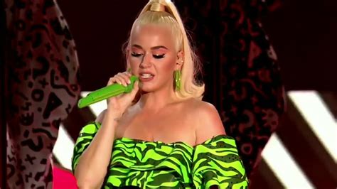 Katy Perry I Kissed A Girl Live At OnePlus Music Festival YouTube