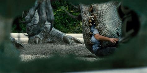 10 Scariest Moments From The Jurassic Park Franchise