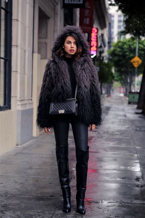 How To Wear Faux Fur Coats This Winter 18 Stylish Outfit Ideas