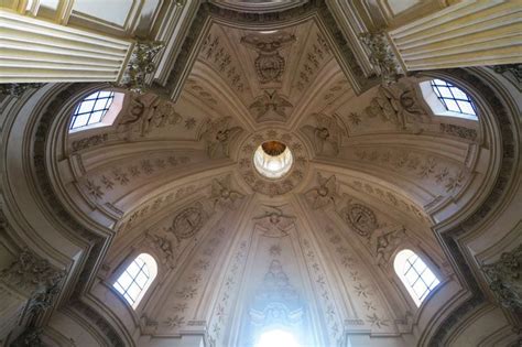 Sant'Ivo alla Sapienza- interior Rome church | X days in Y