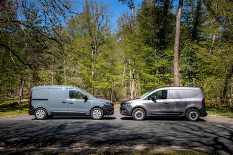 Essai comparatif le Renault Kangoo Van 2021 défie l Express Van