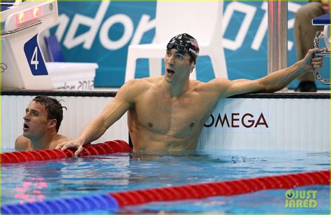 Michael Phelps Beats Ryan Lochte Wins Gold For 200 Im Photo 2695849