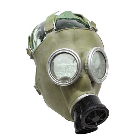 MILITARY SURPLUS Polish Mc-1 Gas Mask With Bag - Check out Our ...