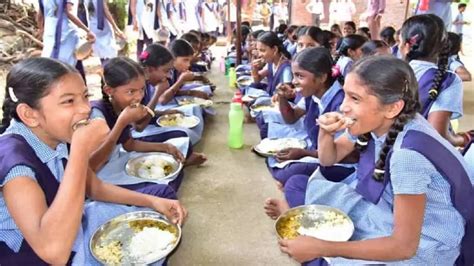 Mid Day Meal Government Of Maharashtra To Identify Veg Or Non Veg