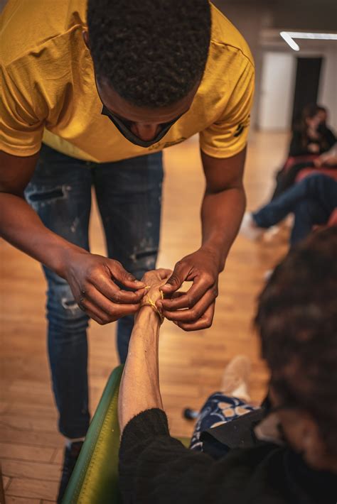 Service Civique solidarité senior à Tours Unis Cité