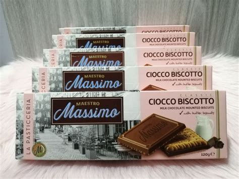 Maestro Massimo Classic Ciocco Biscotto Milk Chocolate Mounted