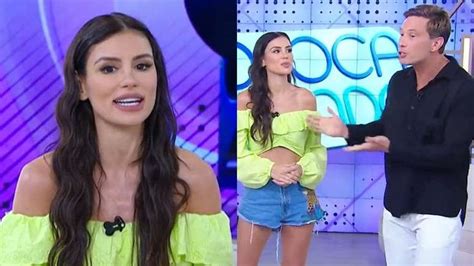 Apresentadora Do Fofocalizando Gaby Cabrini Exibe Bumbum Look Branco