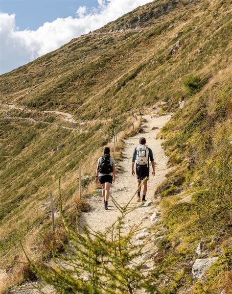 Wandern Auf Muottas Muragl Engadin St Moritz Mountains