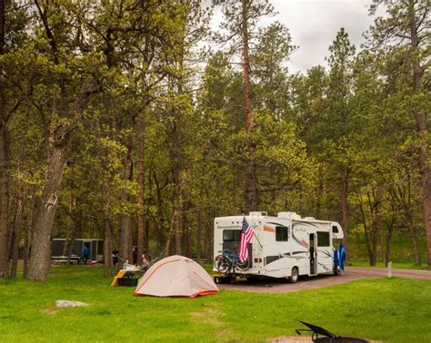 Best Campgrounds in the Black Hills + Badlands, South Dakota • Nomads ...