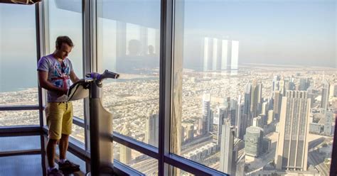 What Is The Top Floor Of Burj Khalifa | Viewfloor.co