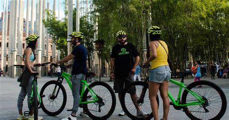 Medellin Bike City Tour With Local Food And Drink Tastings Getyourguide