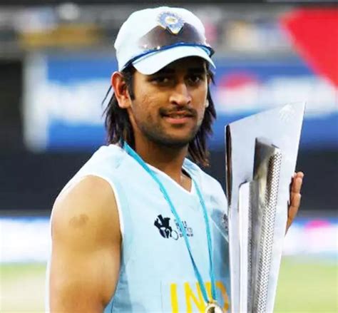 Ms Dhoni Once Tried To Save His Friend Santosh Lal Who Taught Him The