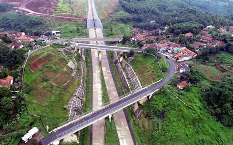 Jusuf Hamka Beberkan Progres Proyek Jalan Tol Cisumdawu