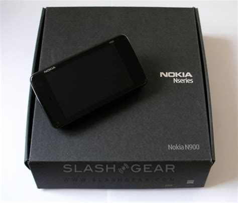 Nokia N900 Video Unboxing Slashgear