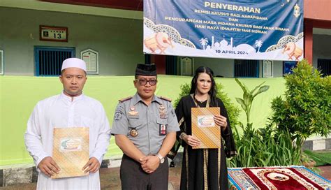 Nusabali Napi Lapas Singaraja Terima Remisi Lebaran