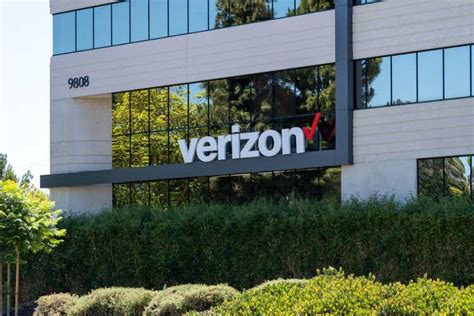 Verizon Is The Dividend Safe Nyse Vz Seeking Alpha