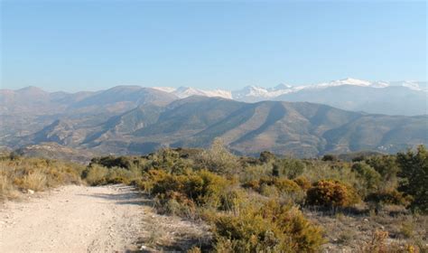 Beas de Granada to Granada: A Scenic Half Day Walk in Spain