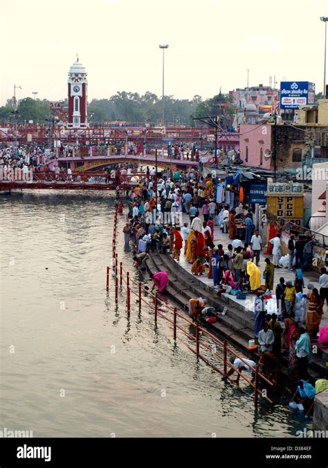 Haridwar Pilgrims gather at the third Shahi Snan Kumbh Mela in Har ki ...