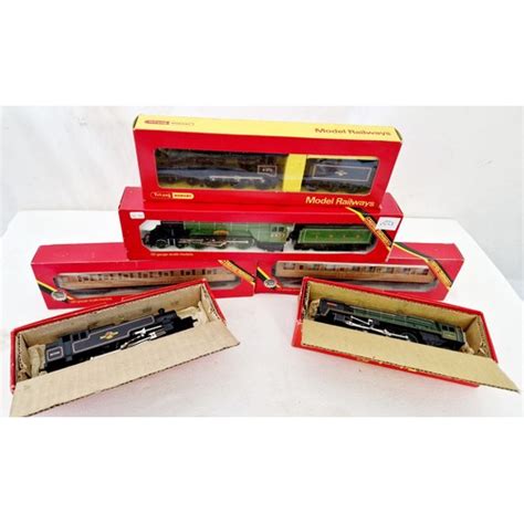 Six Items Of Boxed Tri Ang And Hornby Oo Gauge Model Railway Incl