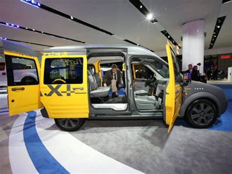 Photos: Ford Transit Connect - CNET