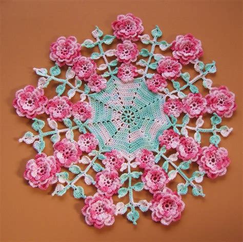 BellaCrochet: More Vintage Floral Doilies