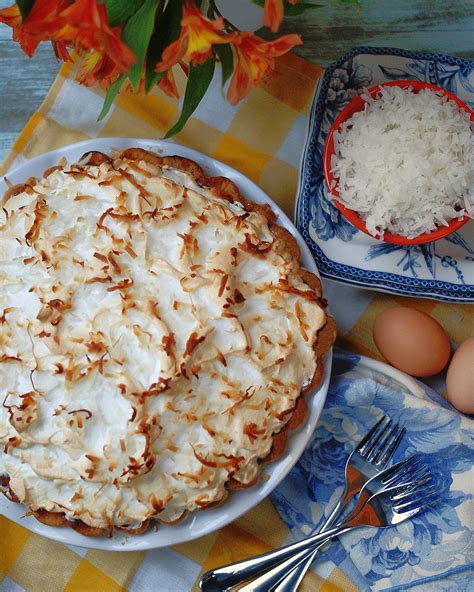 Old Fashioned Coconut Cream Pie Southern Discourse