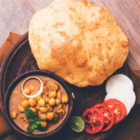 Chola Bhatura Recipe: How to Make Chola Bhatura