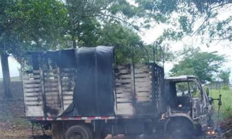 Paro armado quemaron camión que transportaba verduras en Puerto