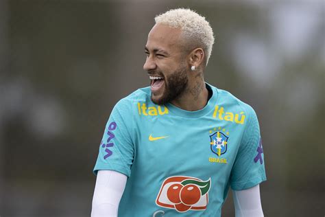 Neymar Tem Multa Milion Ria Suspensa Por Lago Artificial Em Sua Mans O