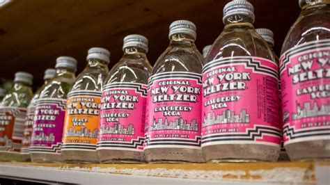 11 Best New York Seltzer Flavors to Drink