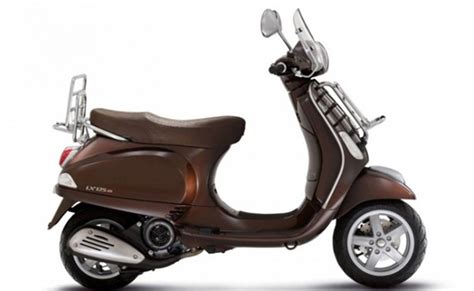 Vespa LX 150 Price India: Specifications, Reviews | SAGMart