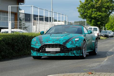 2025 Aston Martin Vantage Roadster Spied With Refreshed Front End