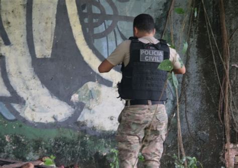 bilhetes homem é encontrado degolado debaixo de ponte no Centro