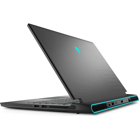 Лаптоп Dell Alienware M15 R5 AMD Ryzen R7 5800H 15 6inch RAM 16GB