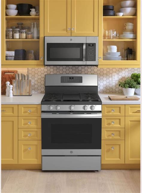 Ge® 30 Stainless Steel Freestanding Gas Range Murdale