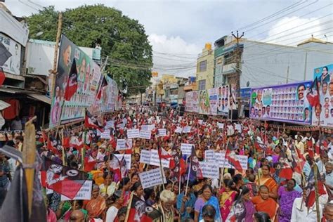 மின்கட்டண உயர்வு தமிழகத்தின் பல்வேறு இடங்களில் அதிமுகவினர் போராட்டம்