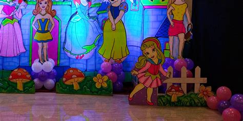 Disney Princess Themed Stage Decoration | Balloon Decoration in Delhi ...