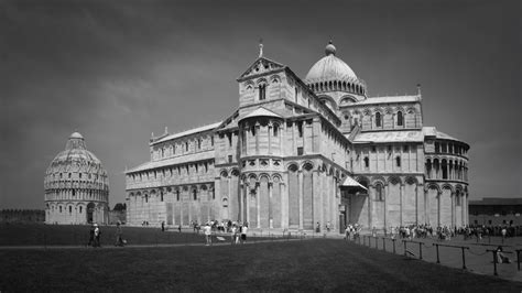 Is The Leaning Tower Of Pisa In Italy Monuments Sights