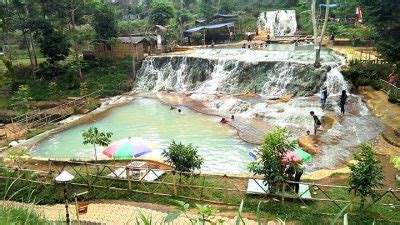 Curug Cipanas Lembang Harga Tiket Masuk Lokasi Daya Tarik