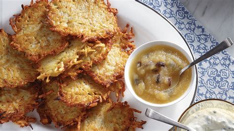 Latkes with Spiced Applesauce and Horseradish Cream - Safeway