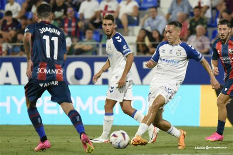 Temporada 2023 2024 LALIGA HYPERMOTION 2 SD Huesca Vs CD Tenerife